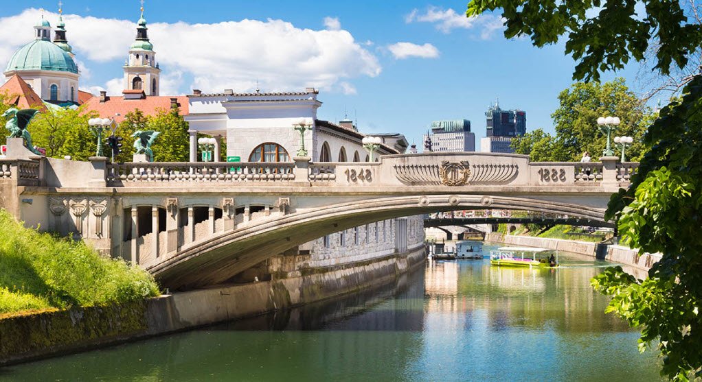 Dragon Bridge, Ljubljana, Slovenia